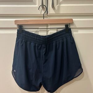 Lululemon Hotty Hot Short 4” Navy